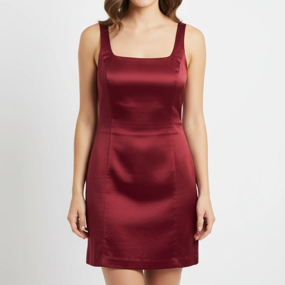 GAP Medium Red Satin Cocktail Dress — Holiday Perfect ❤️
